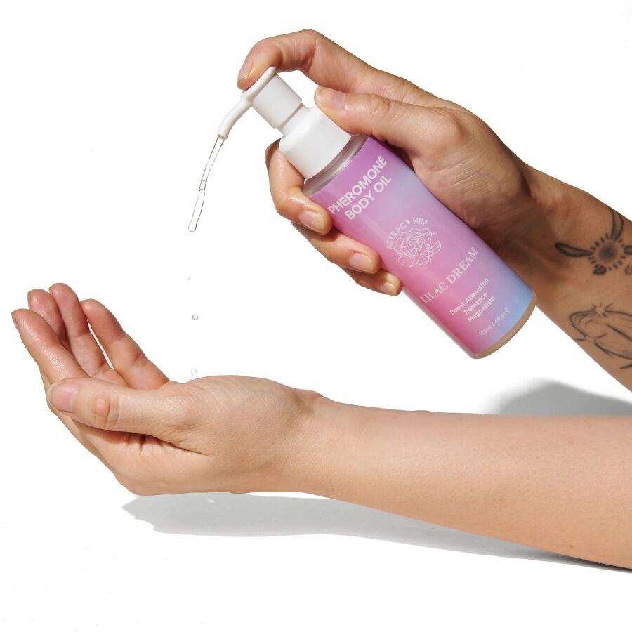 KJÆRLIGHETSØYE - BLOOM LILAC DREAM KROPPSOLJE MED FEROMONER 120 ML