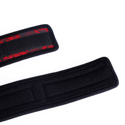 OHMAMA FETISH - SKANDAL Håndjern på håndleddet