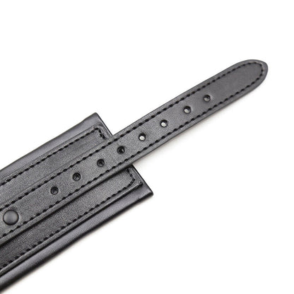 OHMAMA FETISH - HÅNDLEDSRESTRIKSJONER