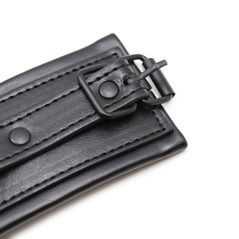 OHMAMA FETISH - HÅNDLEDSRESTRIKSJONER