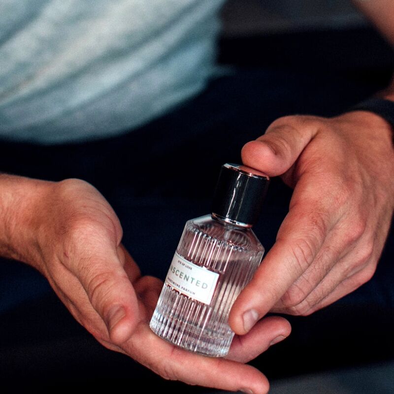 KJÆRLIGHETSØYE - EOL FEROMONER PARFYM DELUXE 50 ML UPARFYMERT TILTREKK DEM