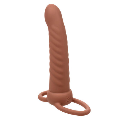CALEXOTICS - MAXX RIBBED DUAL PENETRATOR 10 VIBRASJONER BRUN