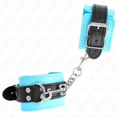 KINK - HÅNDLEDSBELØP MED KROK BLÅ PELSFØR, JUSTERBAR 20–28 CM X 5,5 CM