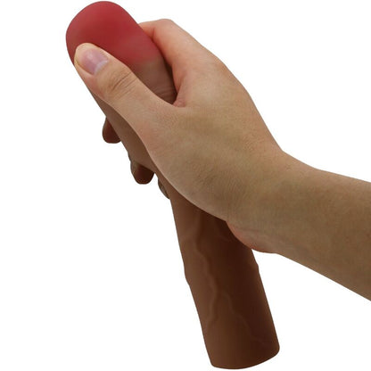 PRETTY LOVE - KYLIAN PENIS SLEEVE MED 7,6 CM FORLENGELSE MULATTO