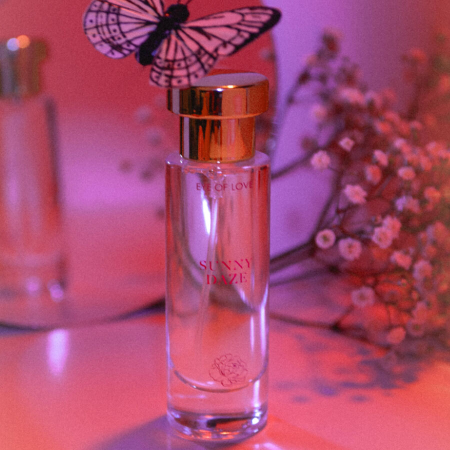 KJÆRLIGHETSØYE - BLOOM FEMINLØS SATIVA PARFYM SUNNY DAZE 30 ML