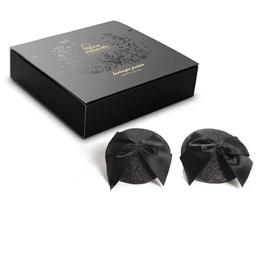 BIJOUX - BURLESK SKINNENDE BRYSTØRTEDEKSEL MED SLØYFE