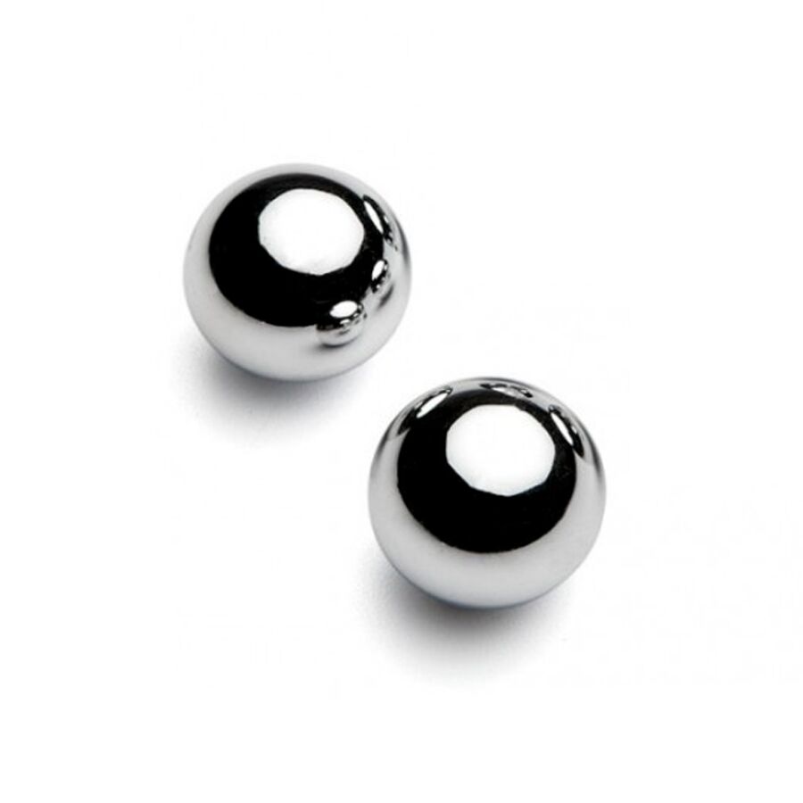 METALLHARD - SETT MED 2 MAGNETISKE BALLER 10 MM